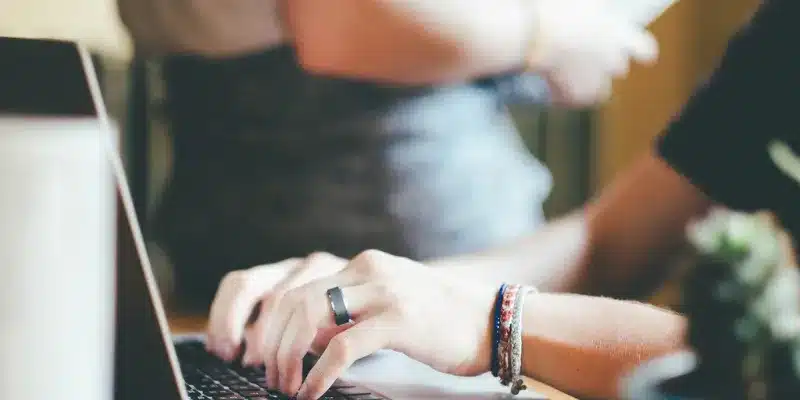 Những điều cần lưu ý khi liên hệ 8S